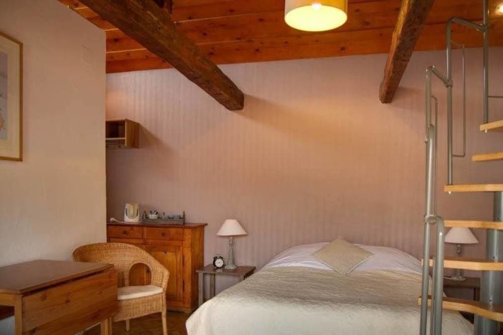 Chambres D'Hotes Le Domaine Des Remparts Selestat Exterior photo